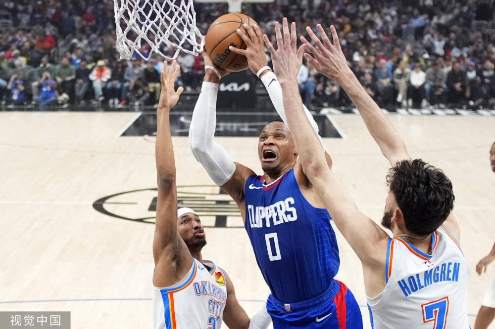 在冰面上划 在冰面上划