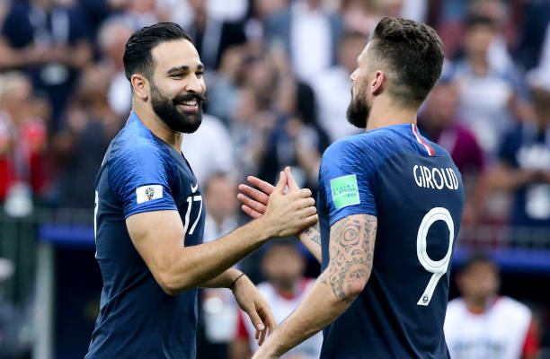 的俱乐部中 的俱乐部中