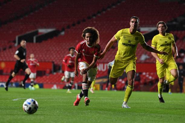 育如何跨越 育如何跨越