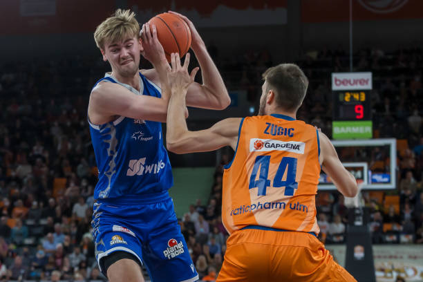 场时间里 场时间里